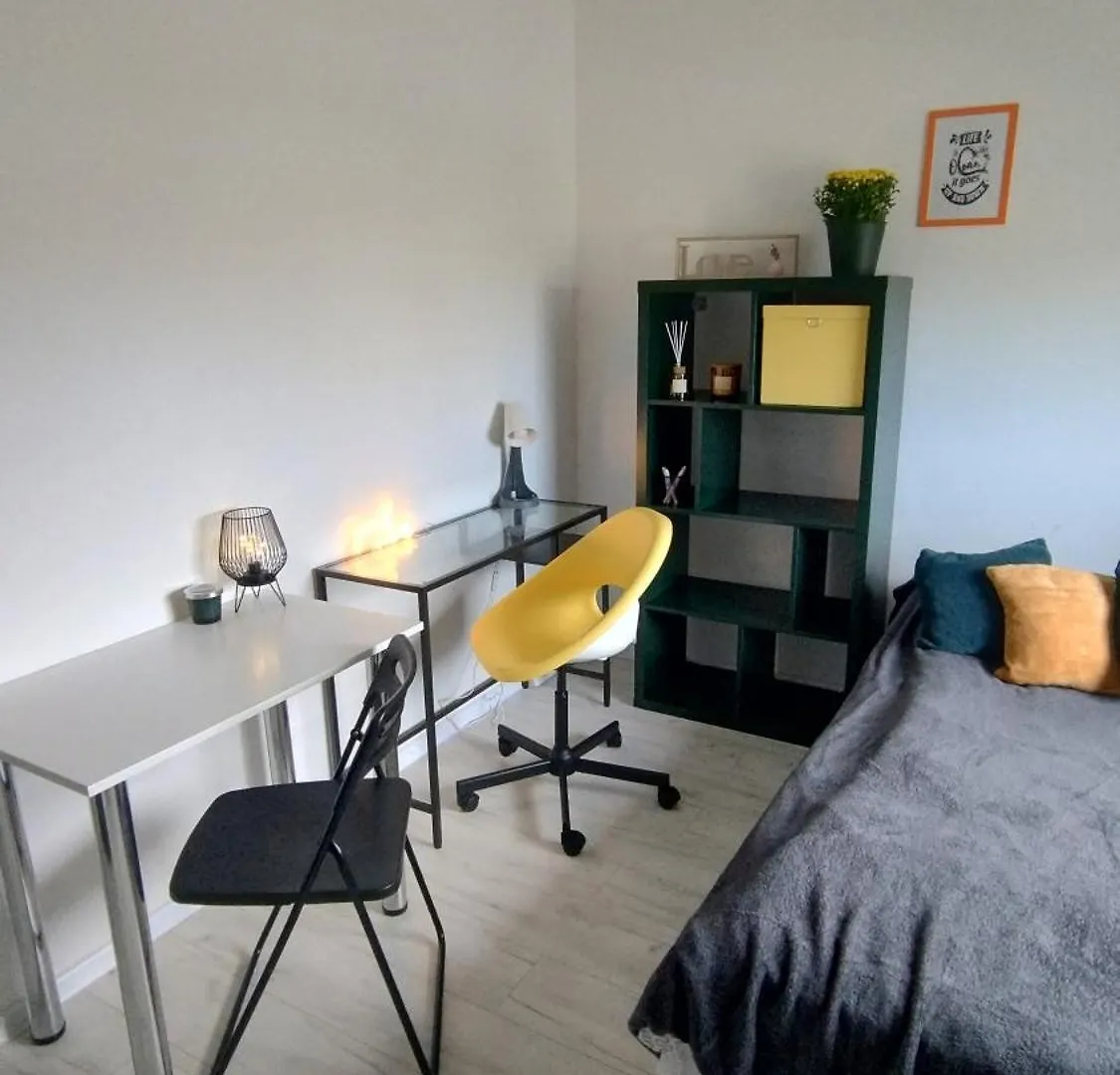 Sunshine Rooms 格但斯克 公寓